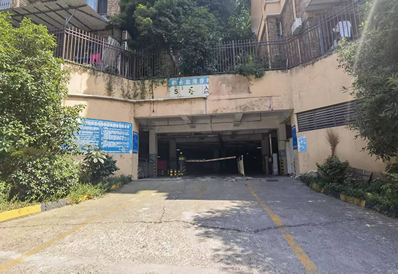 藍(lán)灣香郡部分車(chē)位第二次拍賣(mài)